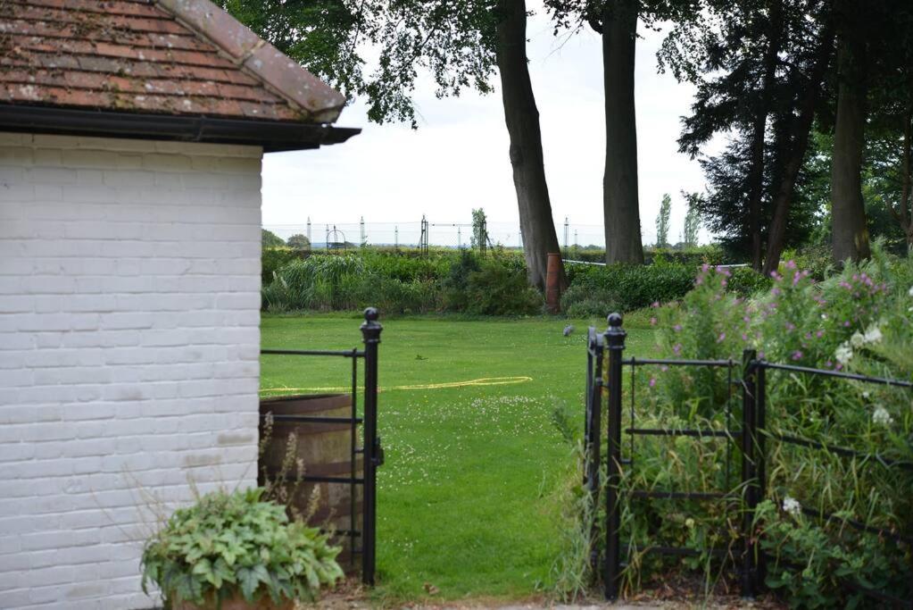 Highfield Lodge Tring Eksteriør bilde